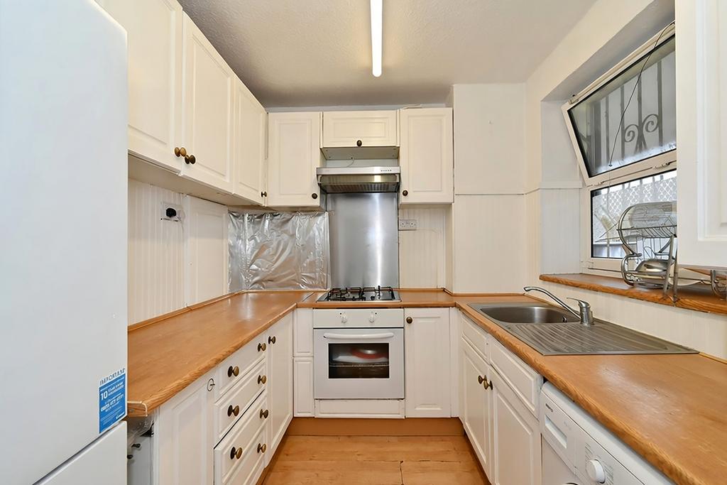 11-Colbourne-House (7)