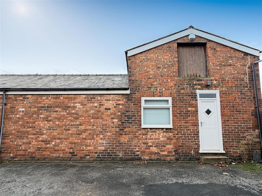 Private rear entrance