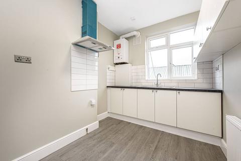 2 bedroom flat for sale, Nether Street, West Finchley, London, N3