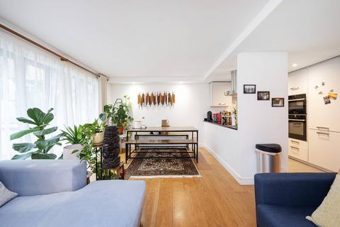 2 bedroom flat for sale, Mile End Road, Whitechapel, London, E1