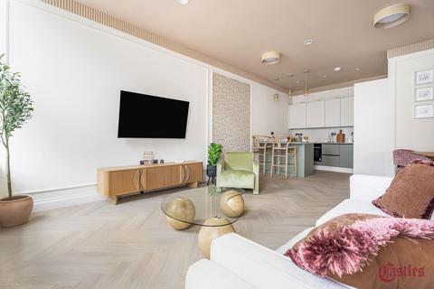 2 bedroom flat for sale, Dixon Gardens, Crouch End, N8