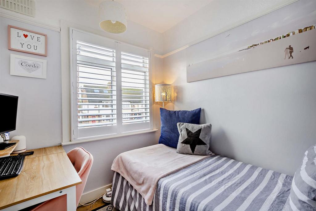 8676786-interior16-800.jpg