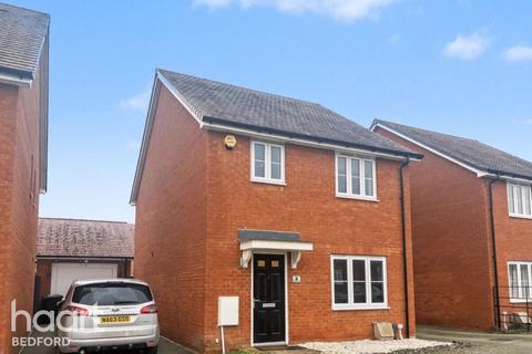 3 bedroom detached house for sale, Meadow Road, Bedford