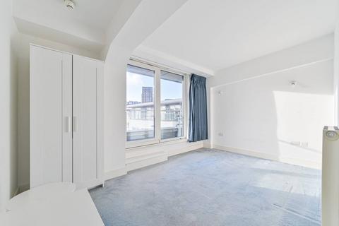 2 bedroom flat for sale, Building 22, Woolwich Riverside, London, SE18