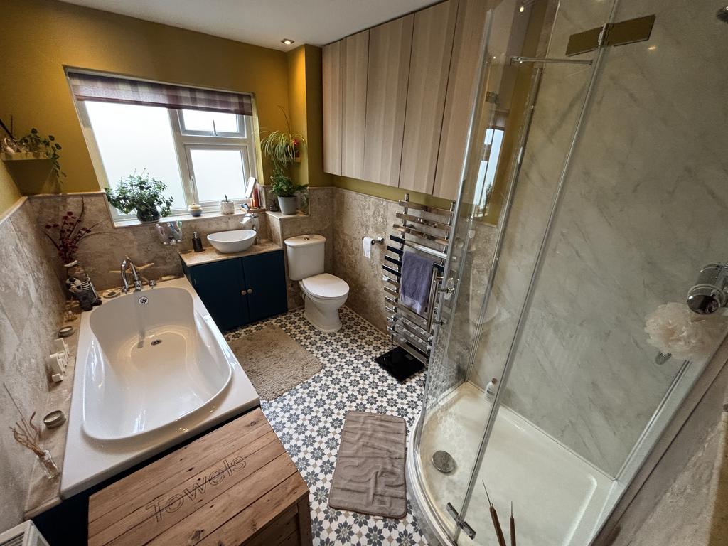 Bathroom (second image)