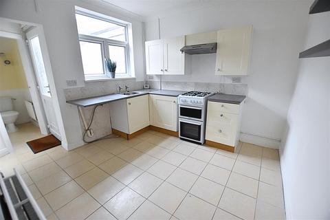 2 bedroom terraced house for sale, Henry Street, Grimsby DN31