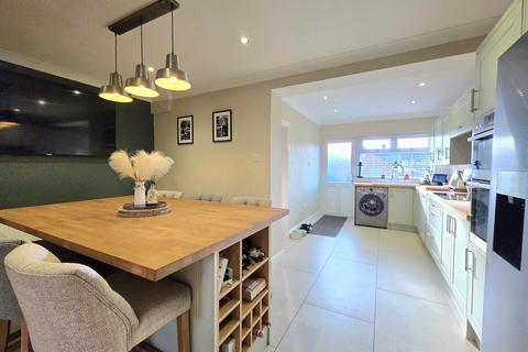 3 bedroom terraced house for sale, Smeaton Road, Upton, Wakefield, WF9 1LQ