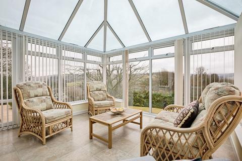 4 bedroom detached bungalow for sale, Llanidloes SY18