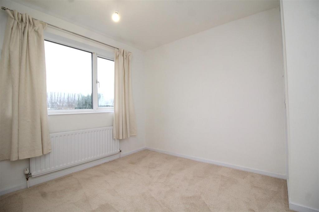 Bedroom 2 .JPG