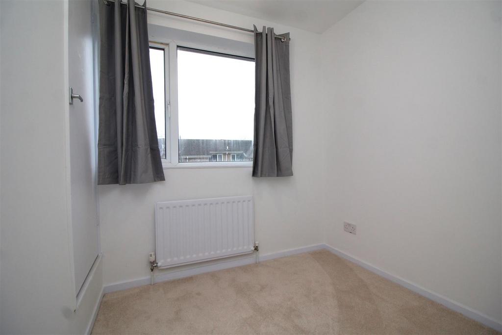 Bedroom 3 .JPG