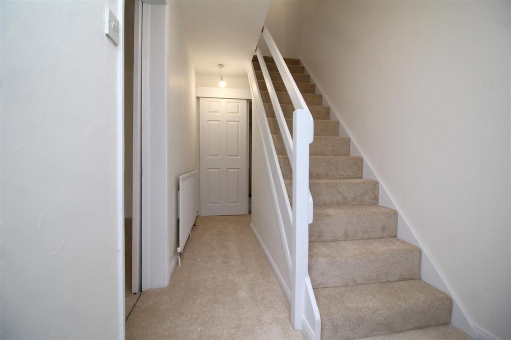 Entrance hall.JPG