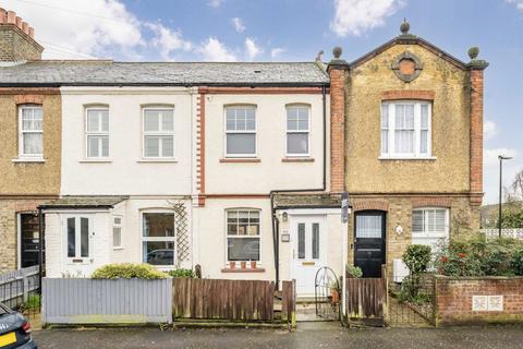 Oldfield Road, Hampton TW12