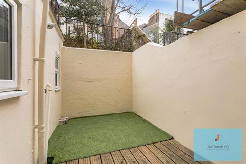 undefined, Lansdowne Street, Hove