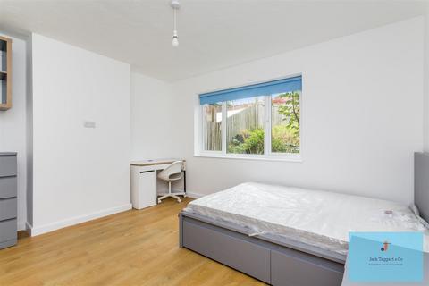 undefined, Auckland Drive, Brighton