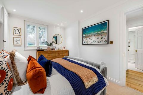 2 bedroom flat for sale, Cadogan Road, Surbiton KT6