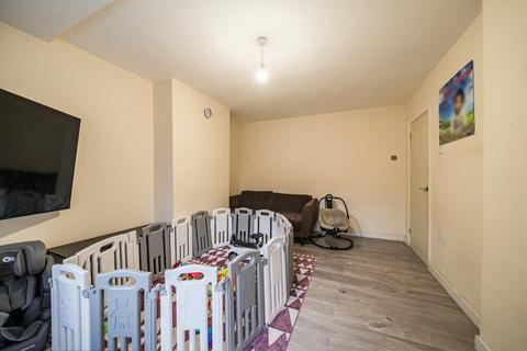 2 bedroom terraced house for sale, Morrison Road, Hayes, UB4