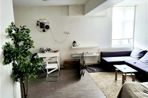 undefined, Burnside Road, Studio LG1 RM8