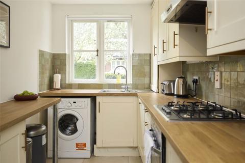 2 bedroom flat for sale, Brompton Park Crescent, London SW6