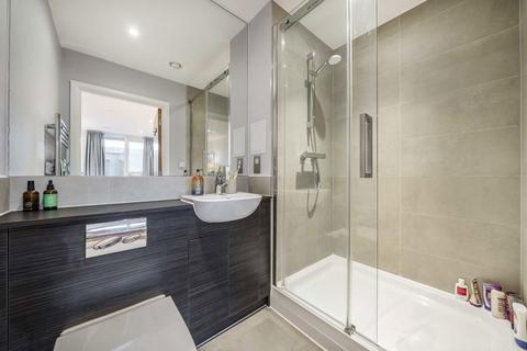 2 bedroom flat for sale, Danson Mews, London SE17