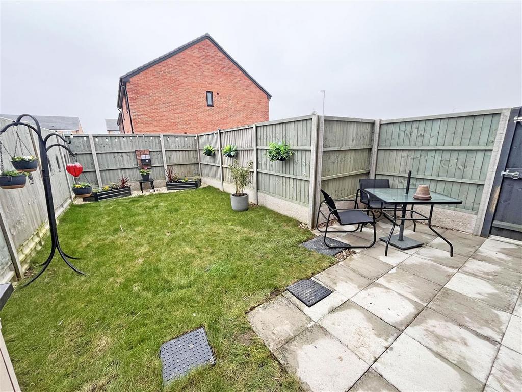 Garden1.jpg