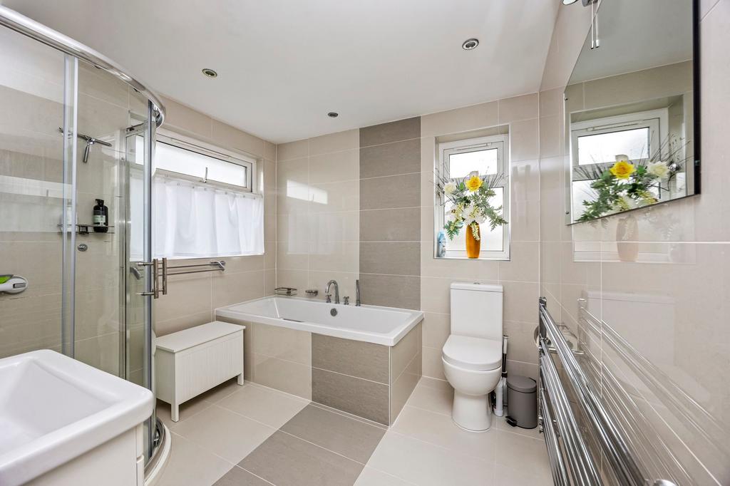 Family bathroom