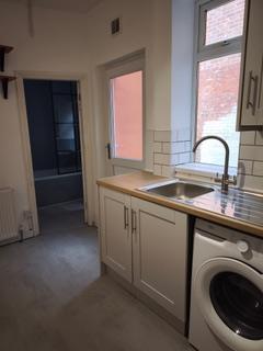2 bedroom flat to rent, Rokeby Terrace, Newcastle Upon Tyne