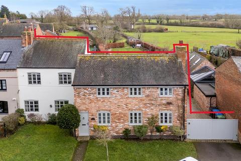 4 bedroom cottage for sale, St Peters Road, Arnesby