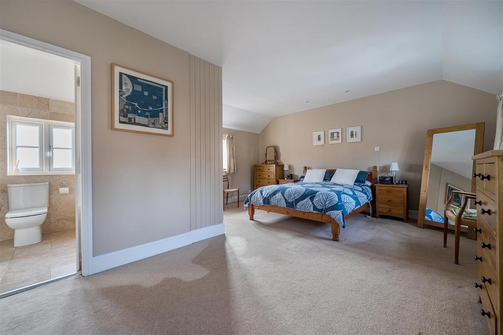Principal Bedroom