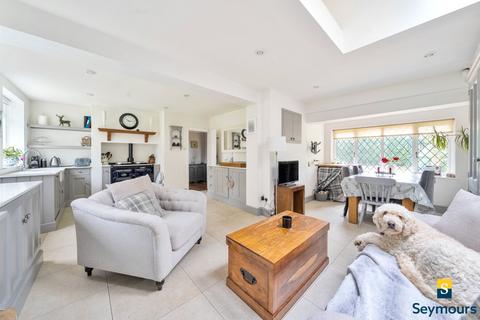 undefined, Roseacre Gardens, Guildford GU4