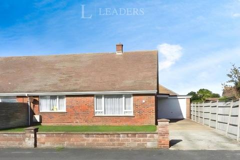 2 bedroom bungalow for sale, Eastoke Avenue, Hayling Island