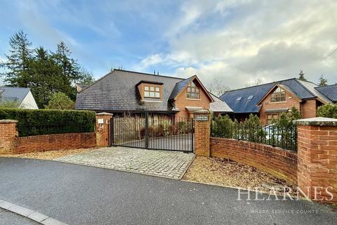 2 bedroom apartment for sale, West Moors Road, Ferndown, BH22