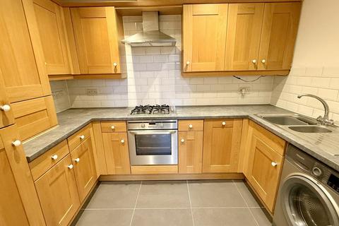 2 bedroom apartment for sale, West Moors Road, Ferndown, BH22