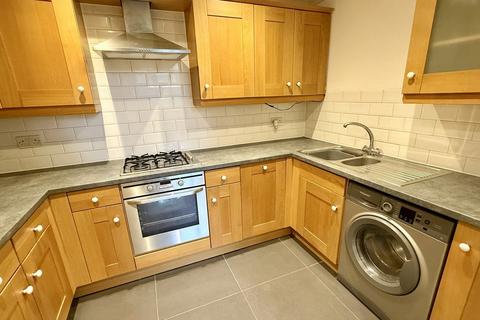 2 bedroom apartment for sale, West Moors Road, Ferndown, BH22