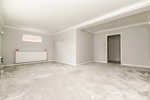 2 bedroom apartment for sale, Berryhead Court, 10 Barton Wood Road, Barton on Sea, Hampshire, BH25