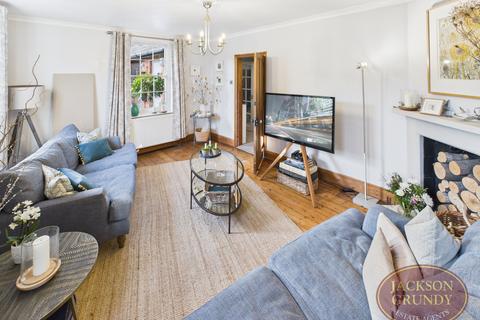 3 bedroom semi-detached house for sale, Weedon Road, Duston, NN5 4EX