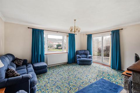 3 bedroom detached bungalow for sale, St. Peters Crescent, Bicester