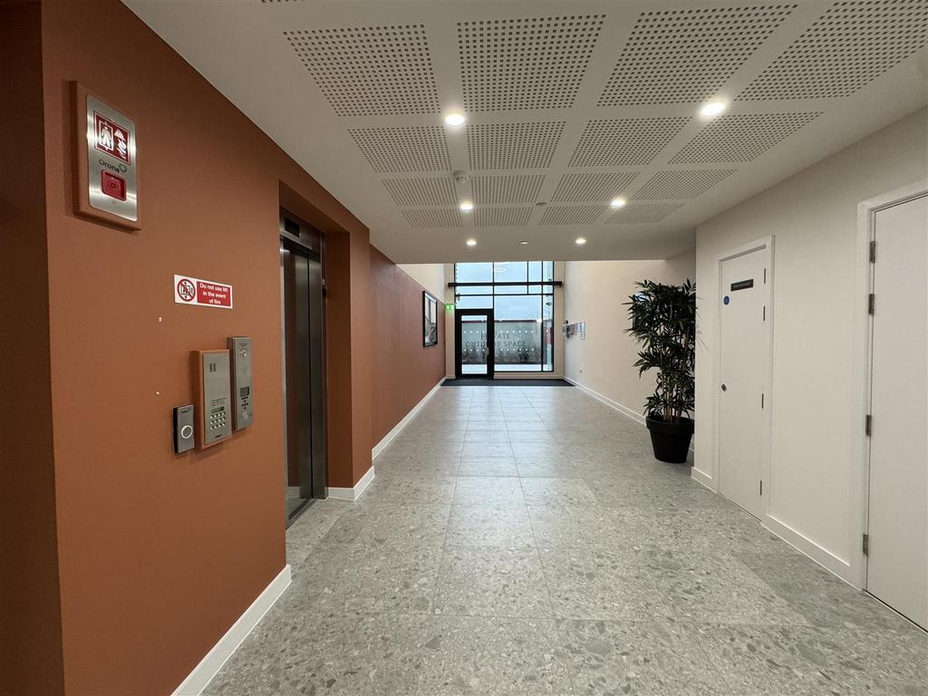 Entrance Hall.jpeg