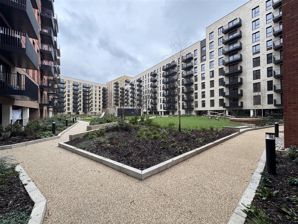 Communal Garden.jpeg