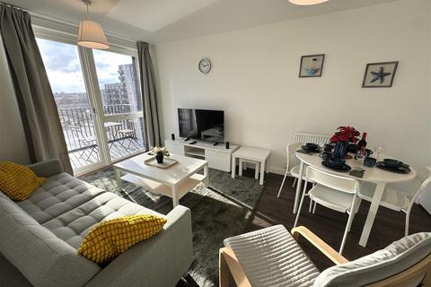 undefined, 10 Riband Walk, Hayes UB3