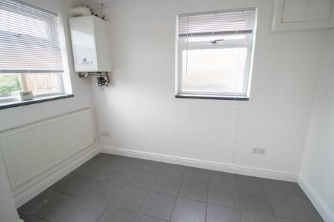 undefined, Heddington Gardens, Nottingham, NG5