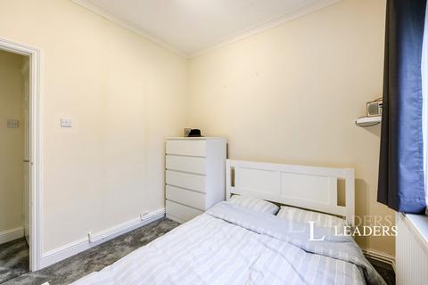 undefined, Holmesdale Road, Reigate, Surrey, RH2