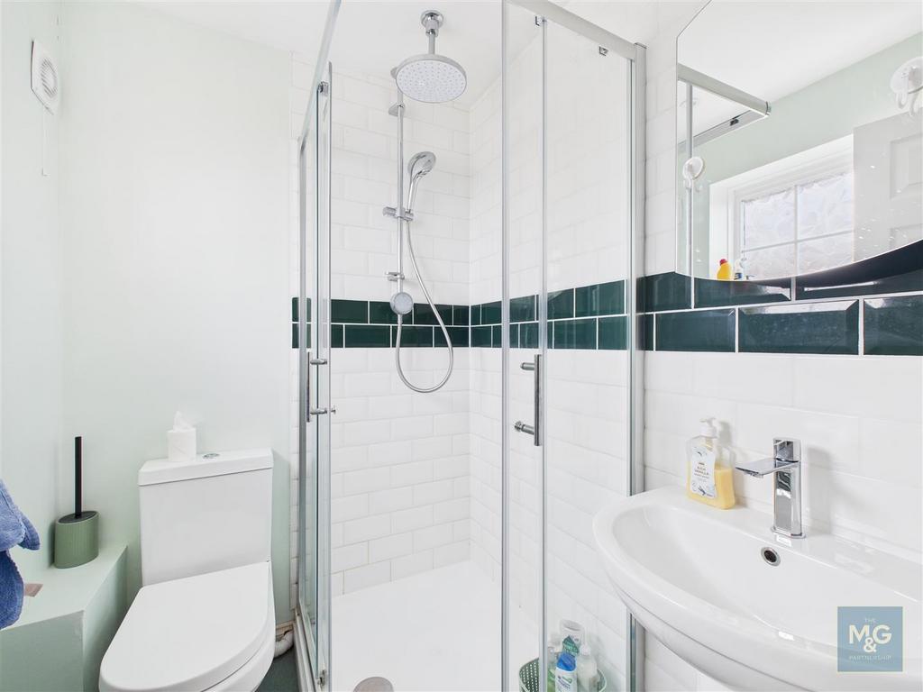 En Suite Shower