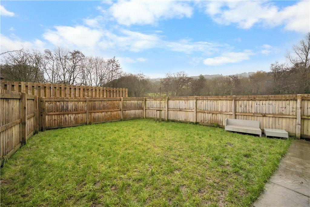 Rear Lawned Garden