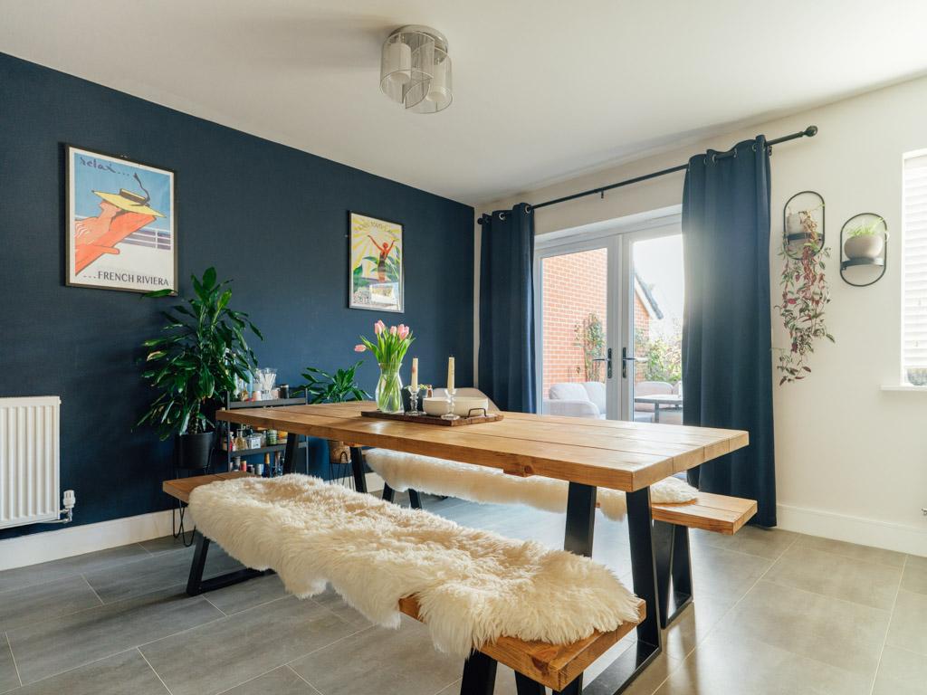 Sitting / Dining Room