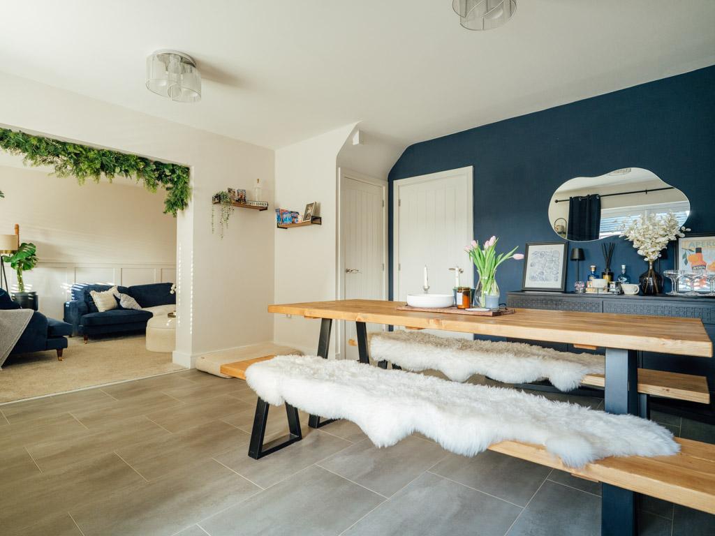 Sitting / Dining Room