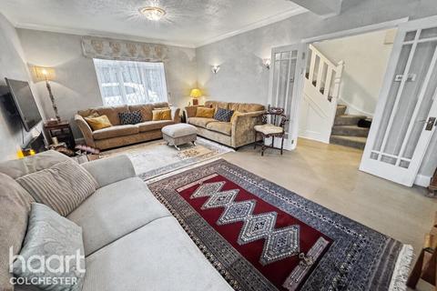 undefined, Ipswich Road, Colchester