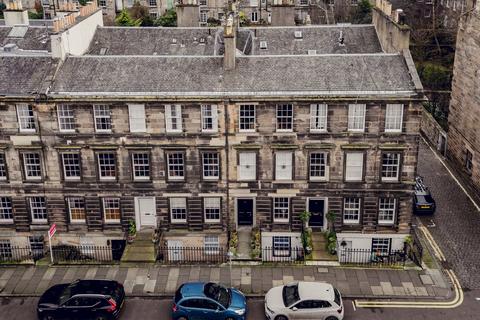 Cumberland Street, Edinburgh EH3