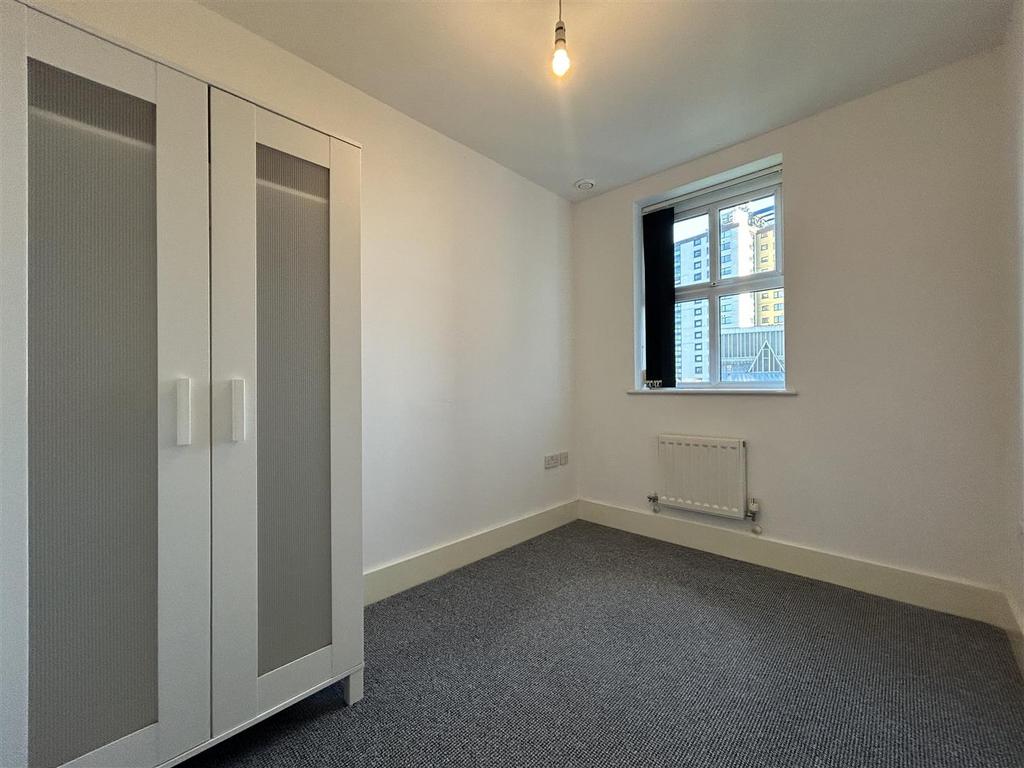 2nd Bedroom (2).jpeg