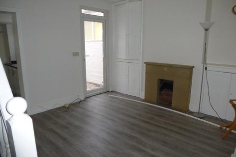4 bedroom terraced house to rent, De Beauvoir Road, Reading, Berkshire, RG1