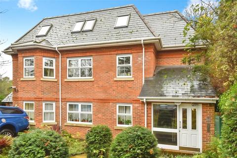 2 bedroom apartment to rent, Southcote Road, Reading RG30